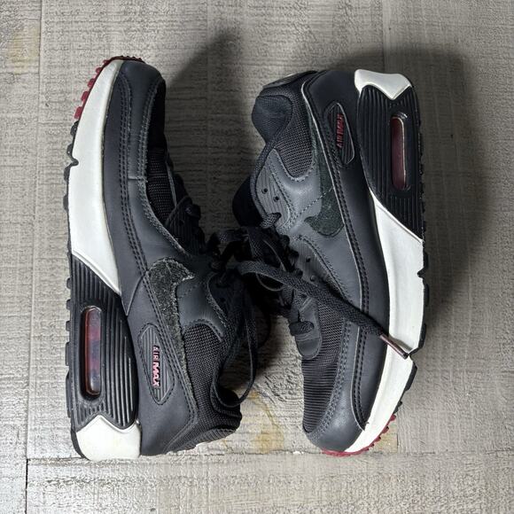 Nike Air Max 90 Leather GS Anthracite Black Team Red Kids Athletic Sneaker Sz 6y - Picture 7 of 9